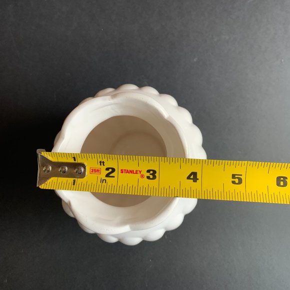 VASE - 6.5in Ceramic, white, fluted, scalloped, ridged vase, 3.75in opening - Picture 6 of 7